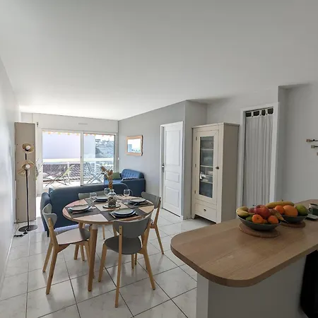 - T2 Cabine 50m² Avec Terrasse, Acces Plage Et Parking - Fr-1-420-141 * Arcachon